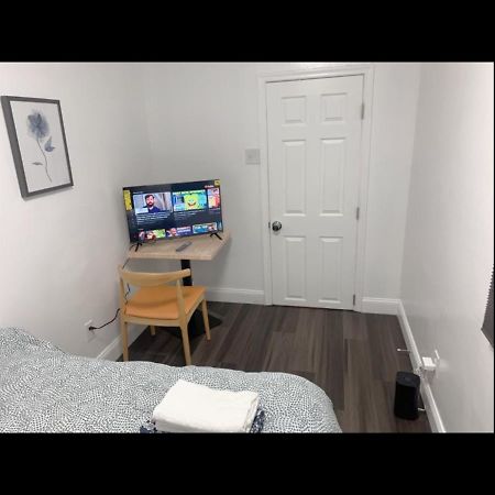 Stylist Bedroom Central Of Baltimore Bagian luar foto