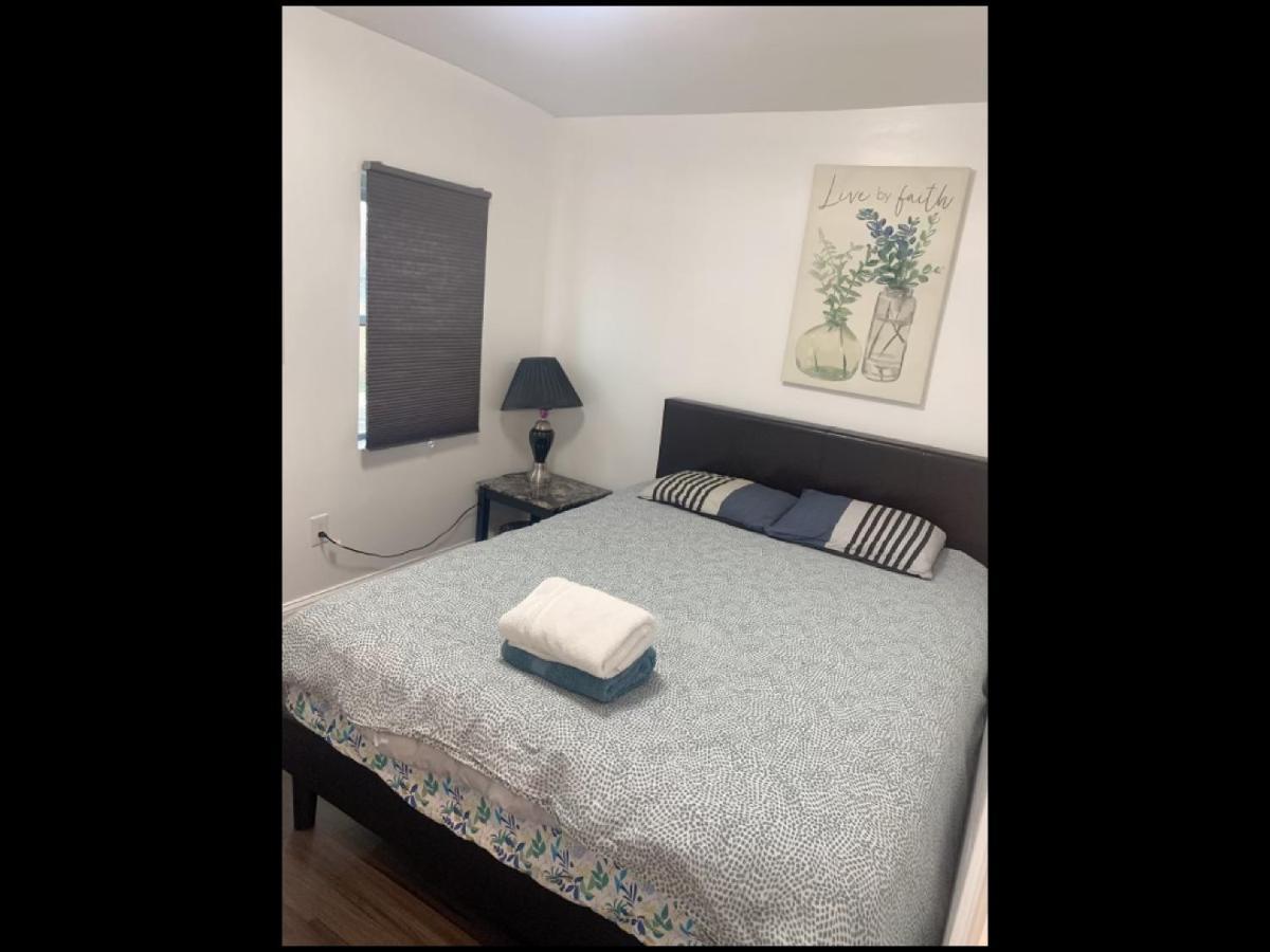 Stylist Bedroom Central Of Baltimore Bagian luar foto